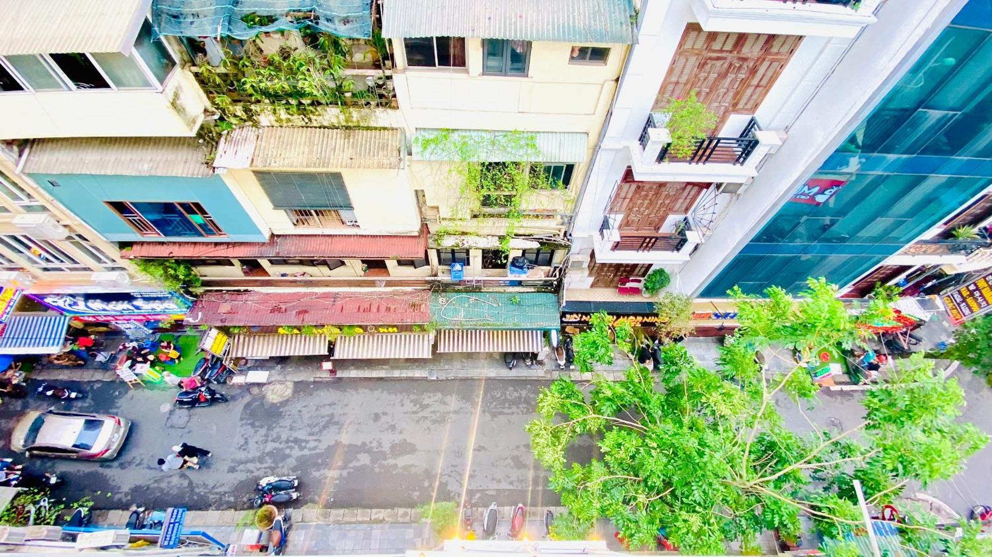 Lamandarina Hanoi Kültér fotó